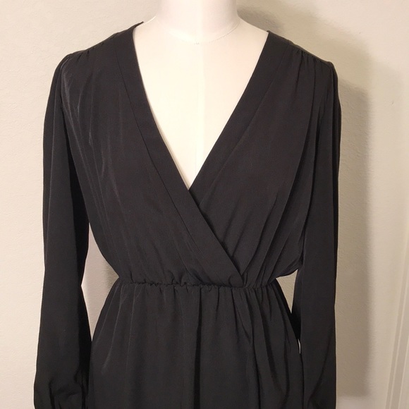 SOLD- Honey punch Long sleeve black dress - Picture 2 of 8